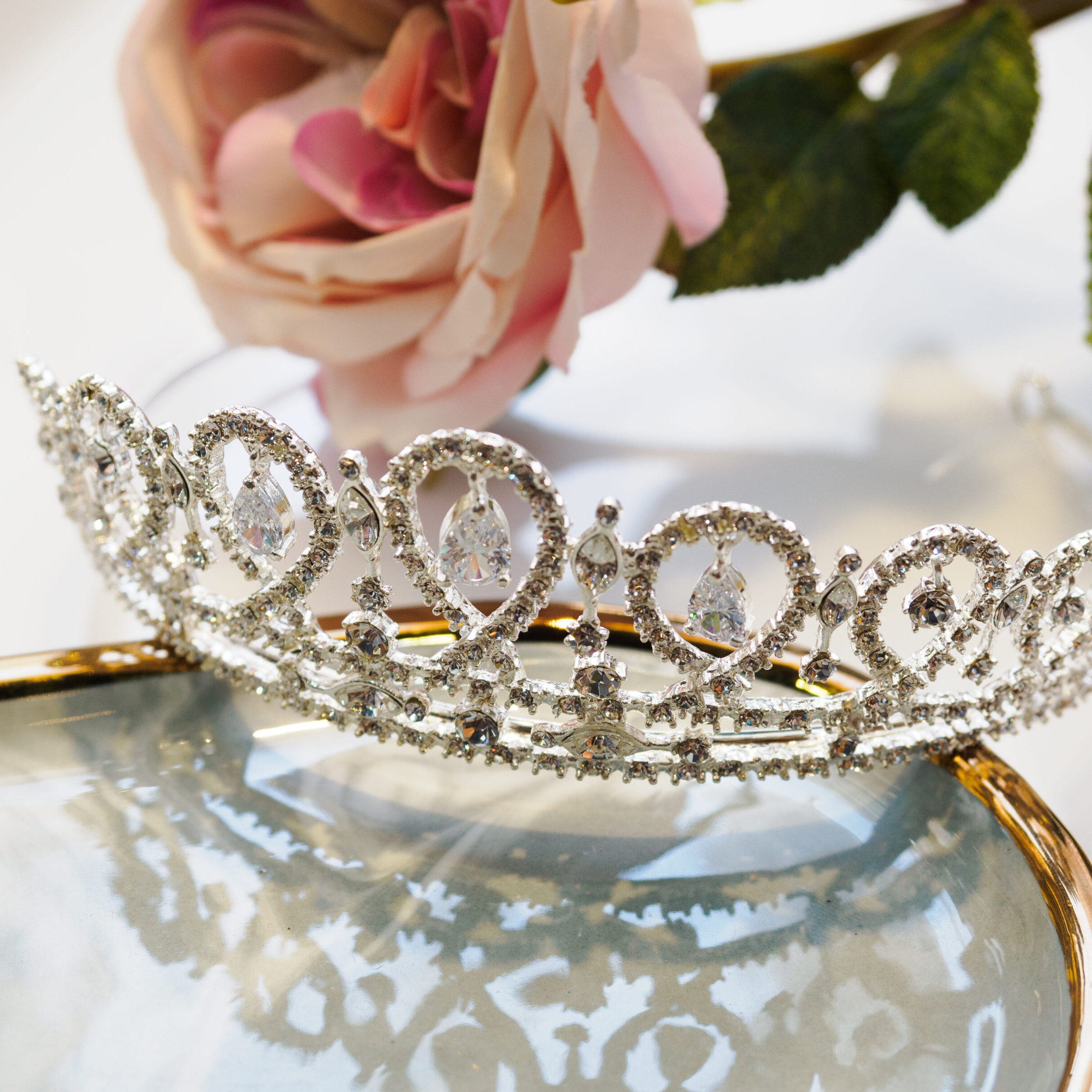 TIARAS＆CROWN